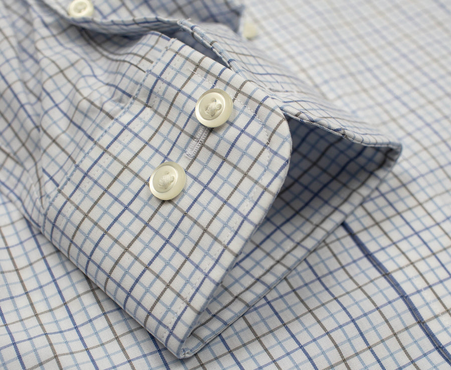 091 TF BD - White Ground Tan & Blue Small Check Tailored Fit Button Down Collar (95/5) Cooper and Stewart 